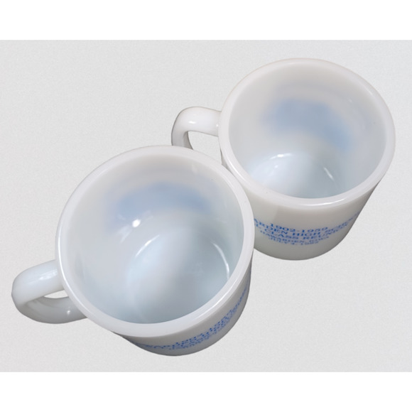 Hawarden IA Set of Vtg Milk Glass Coffee Cups 1982 Glasbake 1902-1959 Reunion - Picture 3 of 7